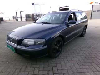 Volvo V70 2.3 T-5 Comfort Line automaat