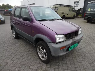 Daihatsu Terios 1.3 SX automaat 4 wd ( schade auto)